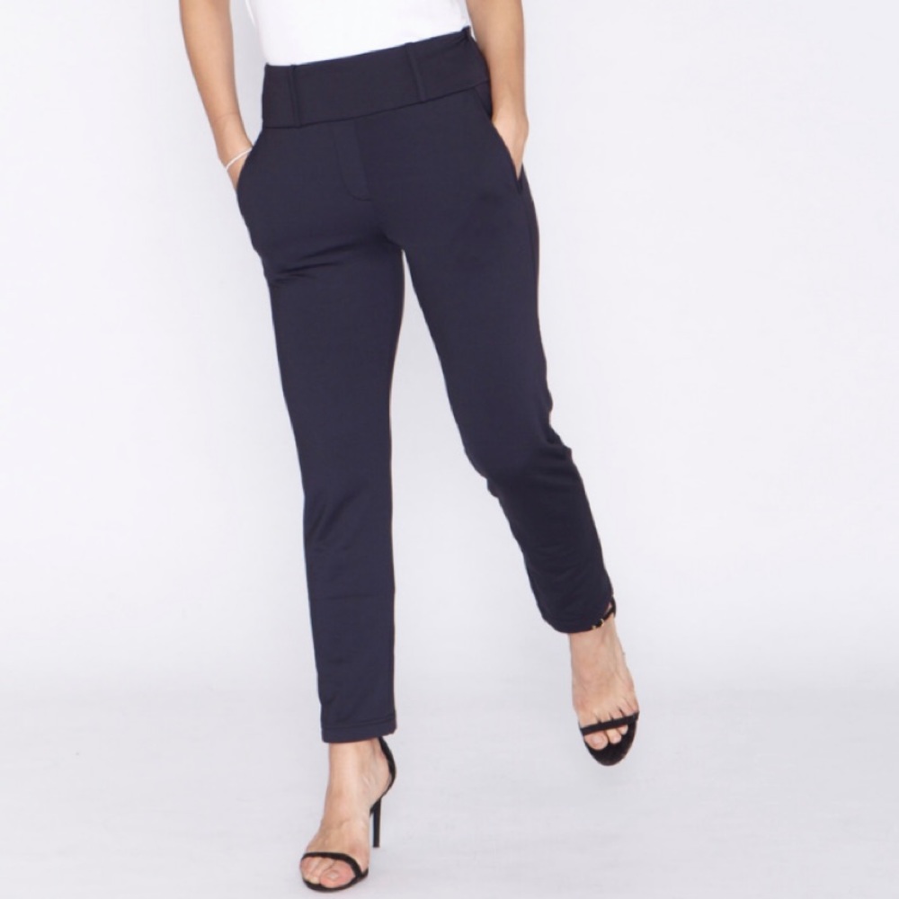 Lezé Stretch The Everyday Pants + Stitched Belt